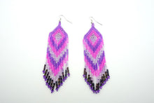 Load image into Gallery viewer, Pyramid Earrings