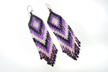 Load image into Gallery viewer, Pyramid Earrings